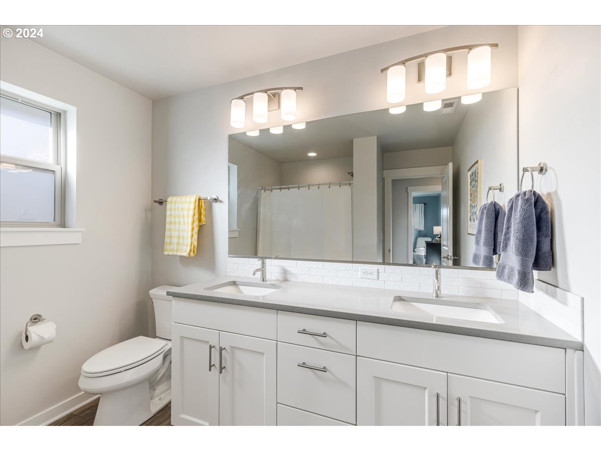 7319 SW WOODBURY LOOP