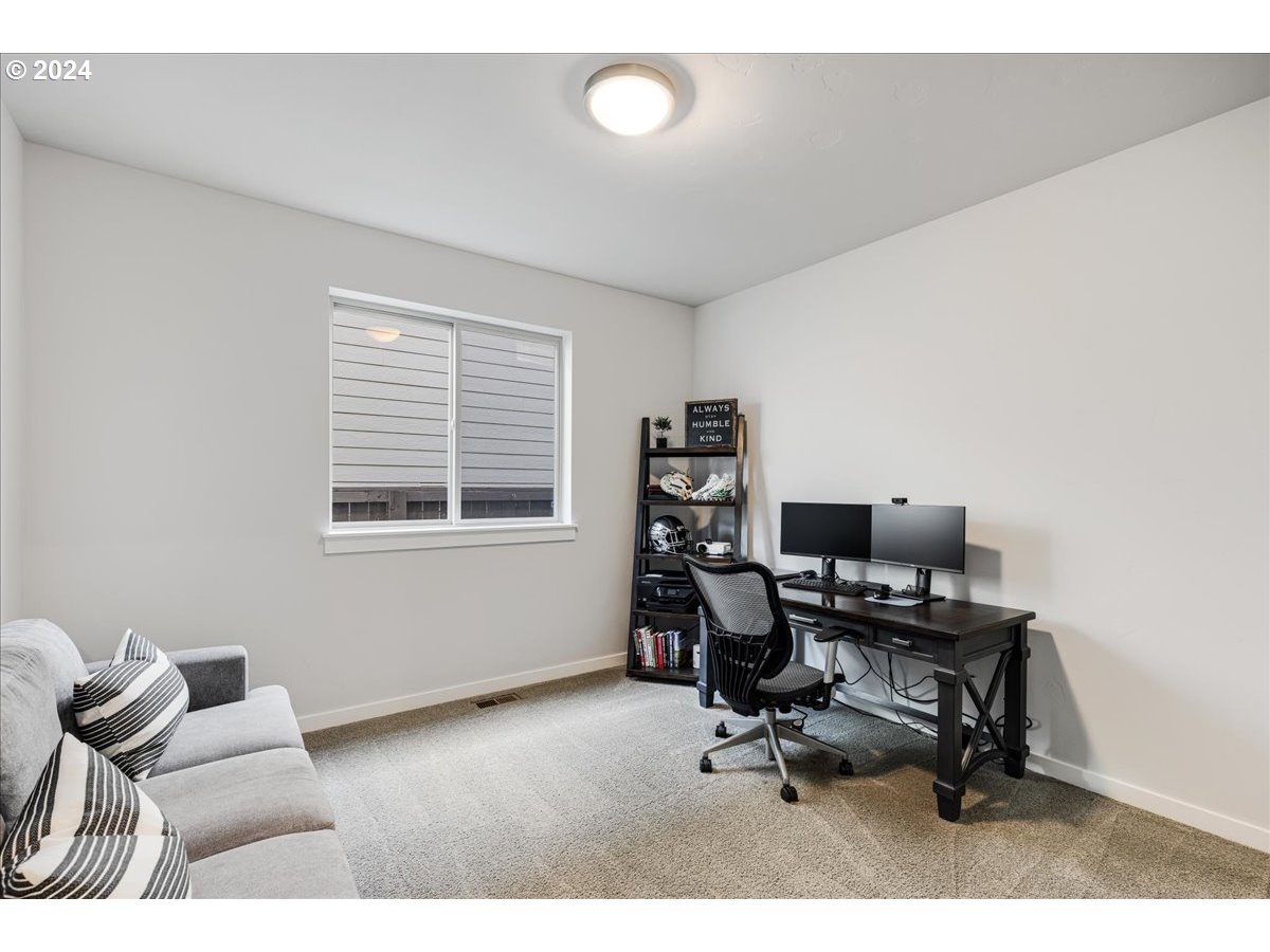 7319 SW WOODBURY LOOP