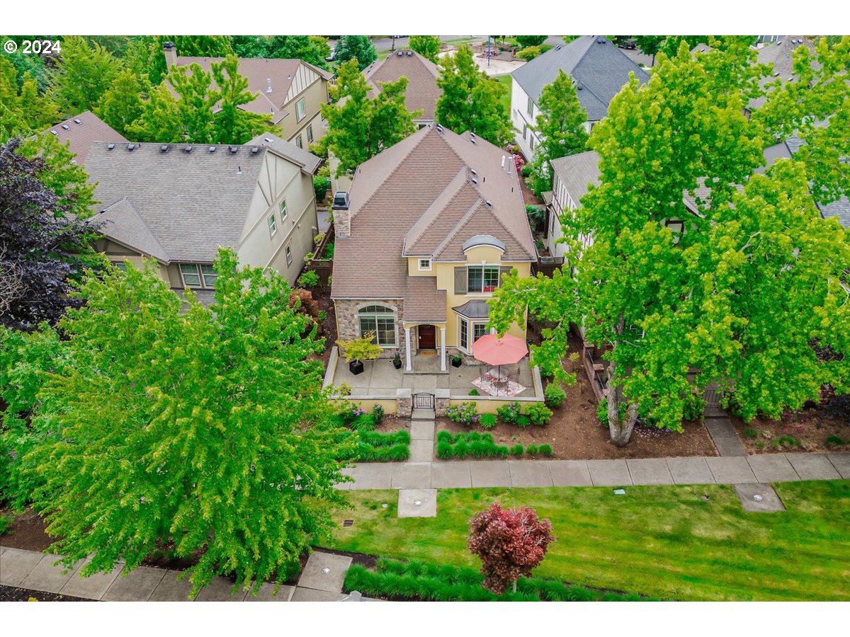 11742 SW GRENOBLE ST