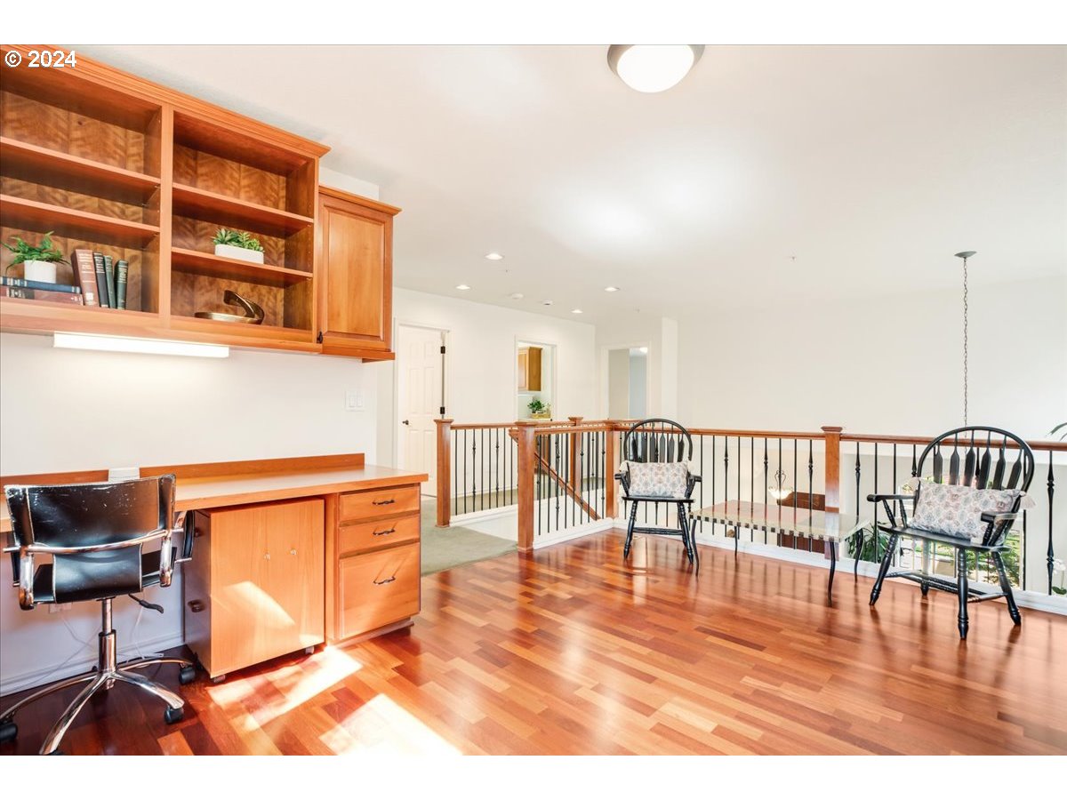 11742 SW GRENOBLE ST