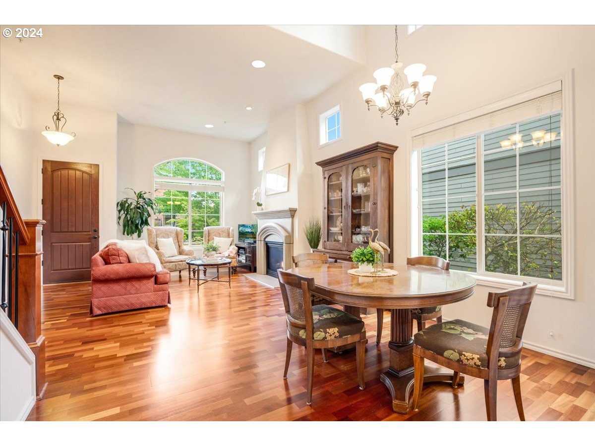 11742 SW GRENOBLE ST