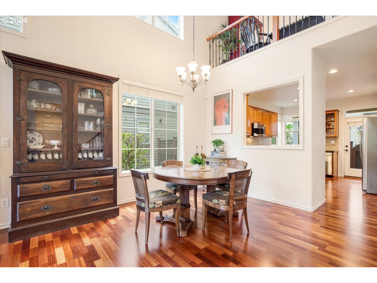 11742 SW GRENOBLE ST