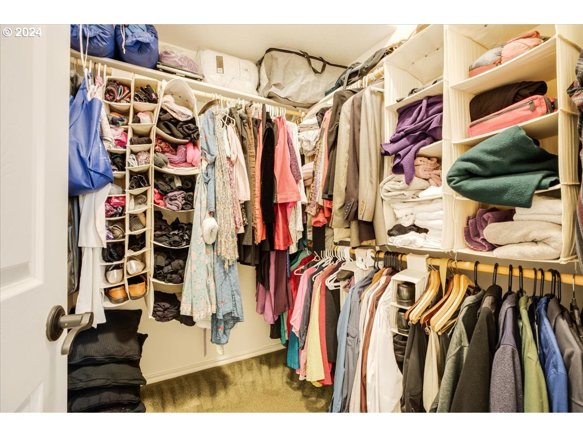 11742 SW GRENOBLE ST