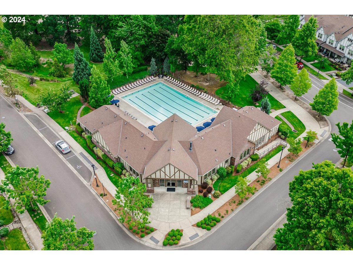 11742 SW GRENOBLE ST