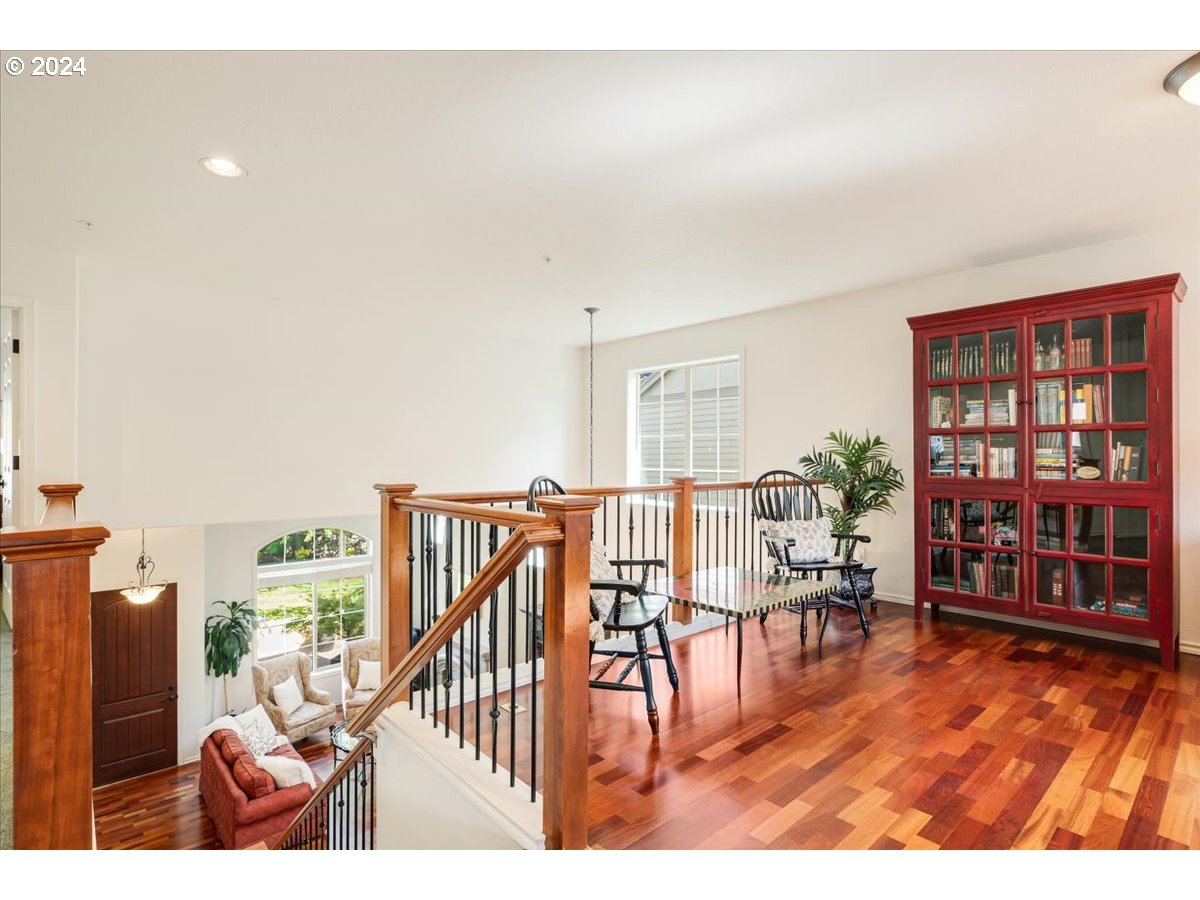 11742 SW GRENOBLE ST