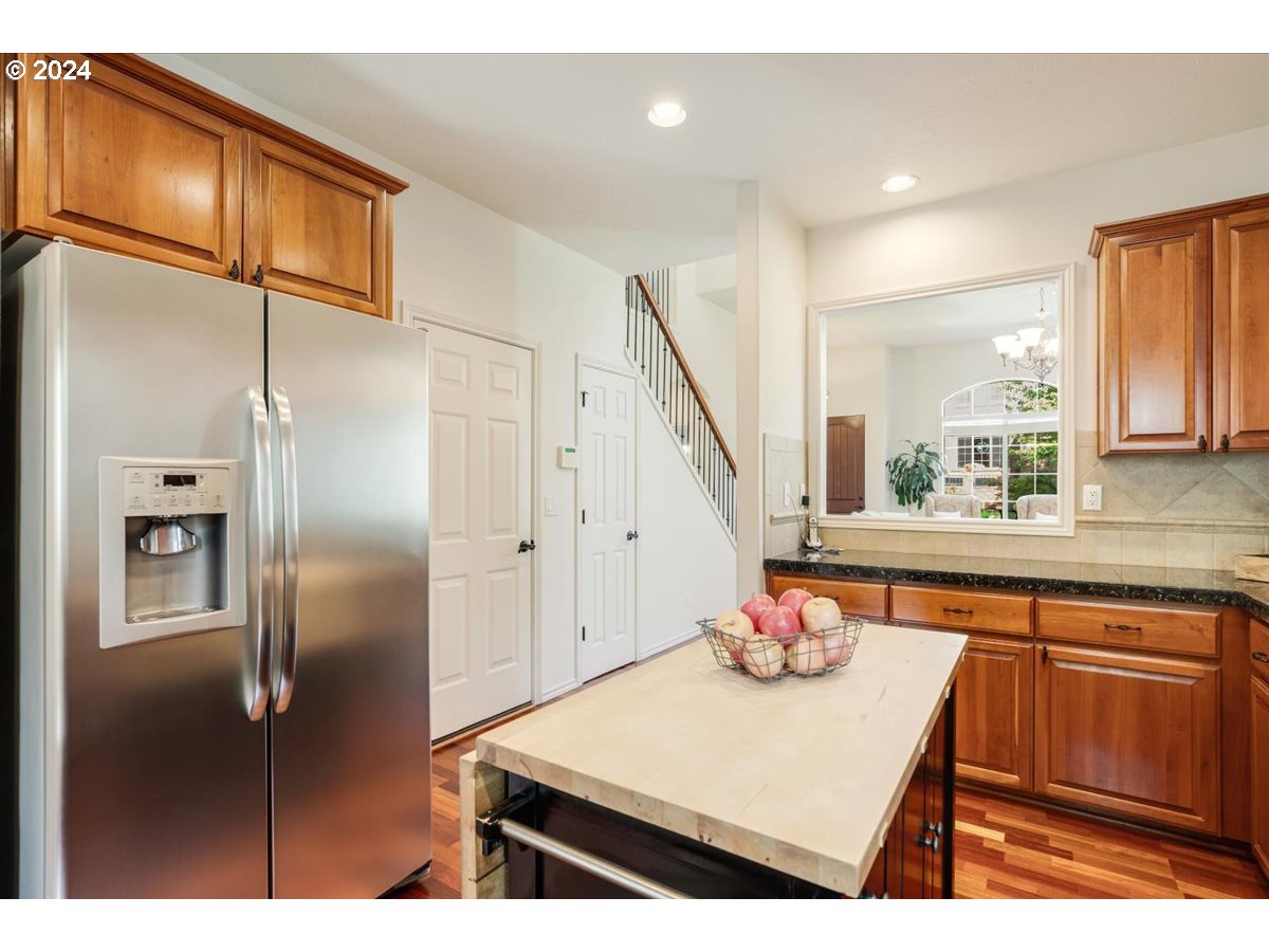 11742 SW GRENOBLE ST