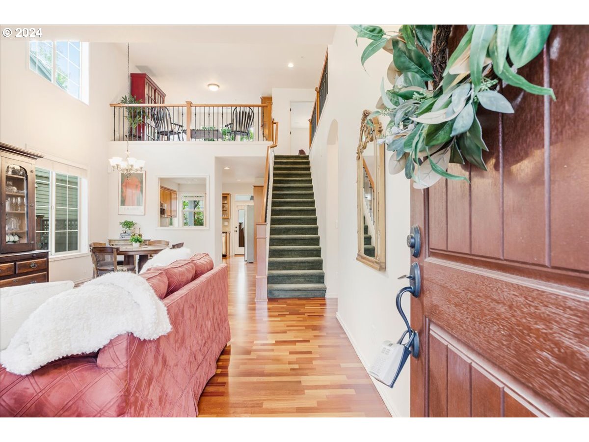 11742 SW GRENOBLE ST