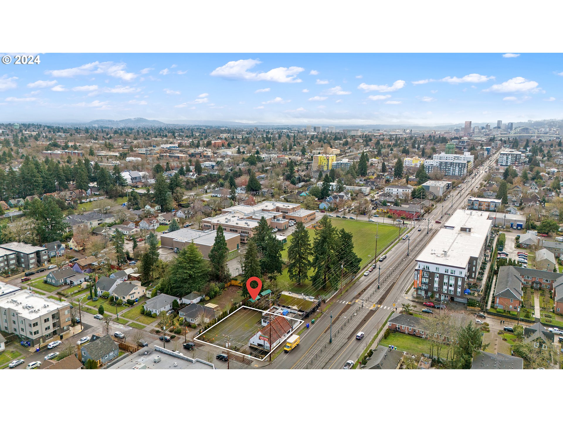 6228 N INTERSTATE AVE, Portland