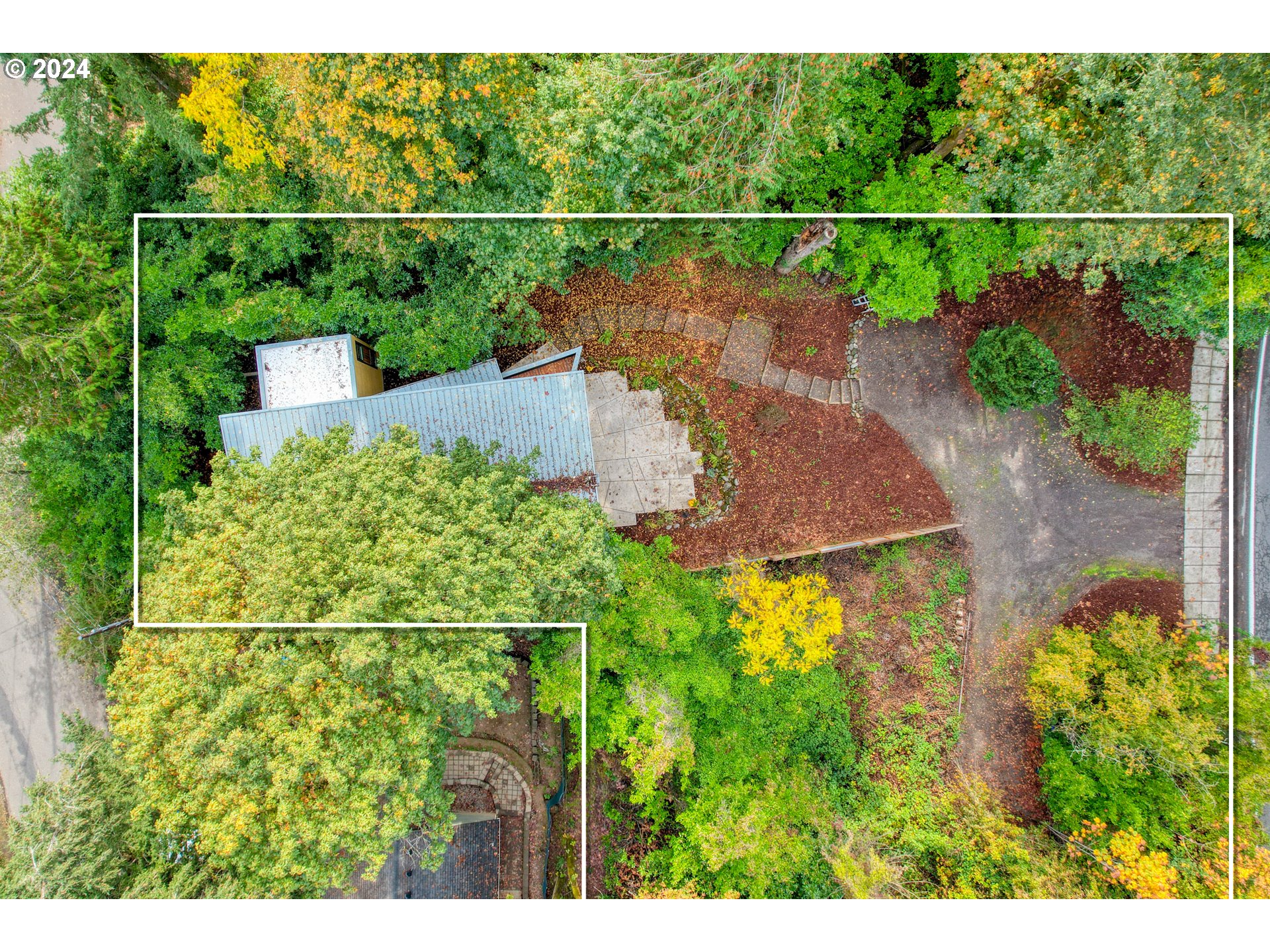 1442 SW TAYLORS FERRY RD