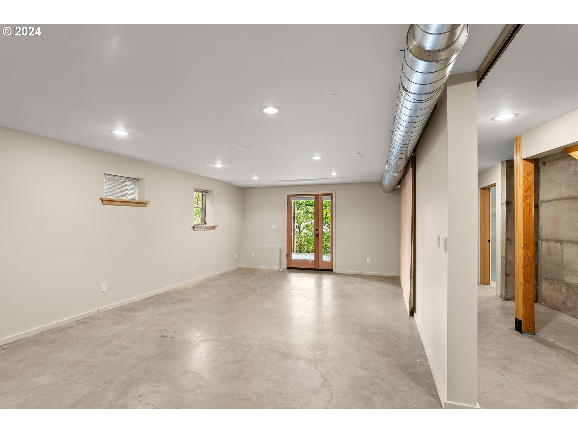 1442 SW TAYLORS FERRY RD