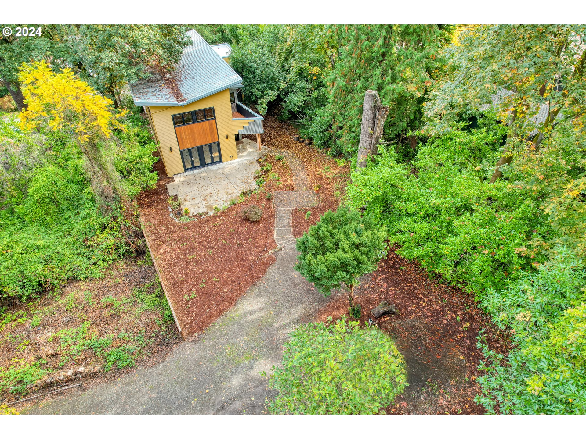 1442 SW TAYLORS FERRY RD