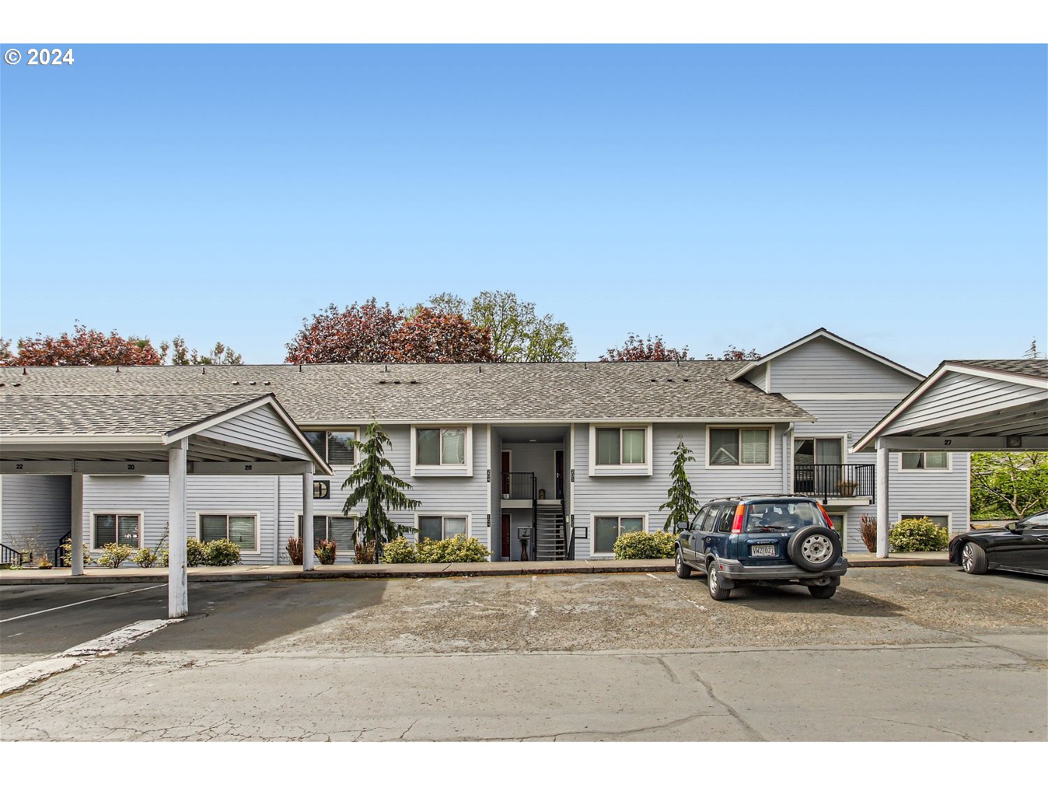 86 KINGSGATE RD D106