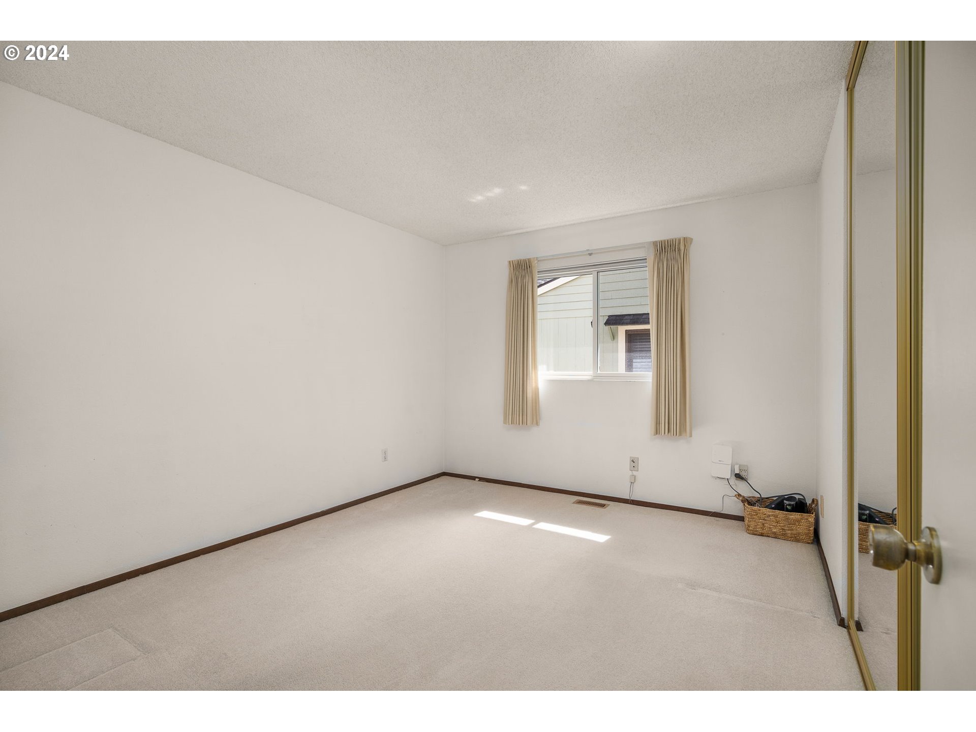 15293 SW ALDERBROOK PL