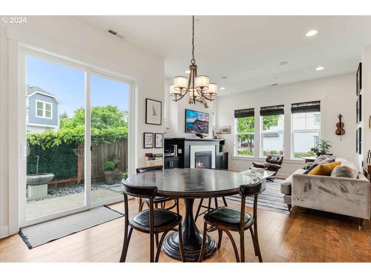 11750 SW VALENCIA LN