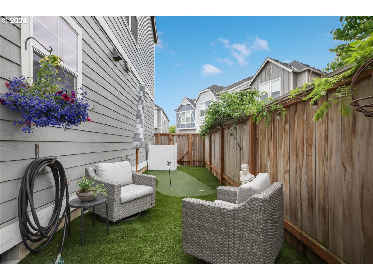 11750 SW VALENCIA LN