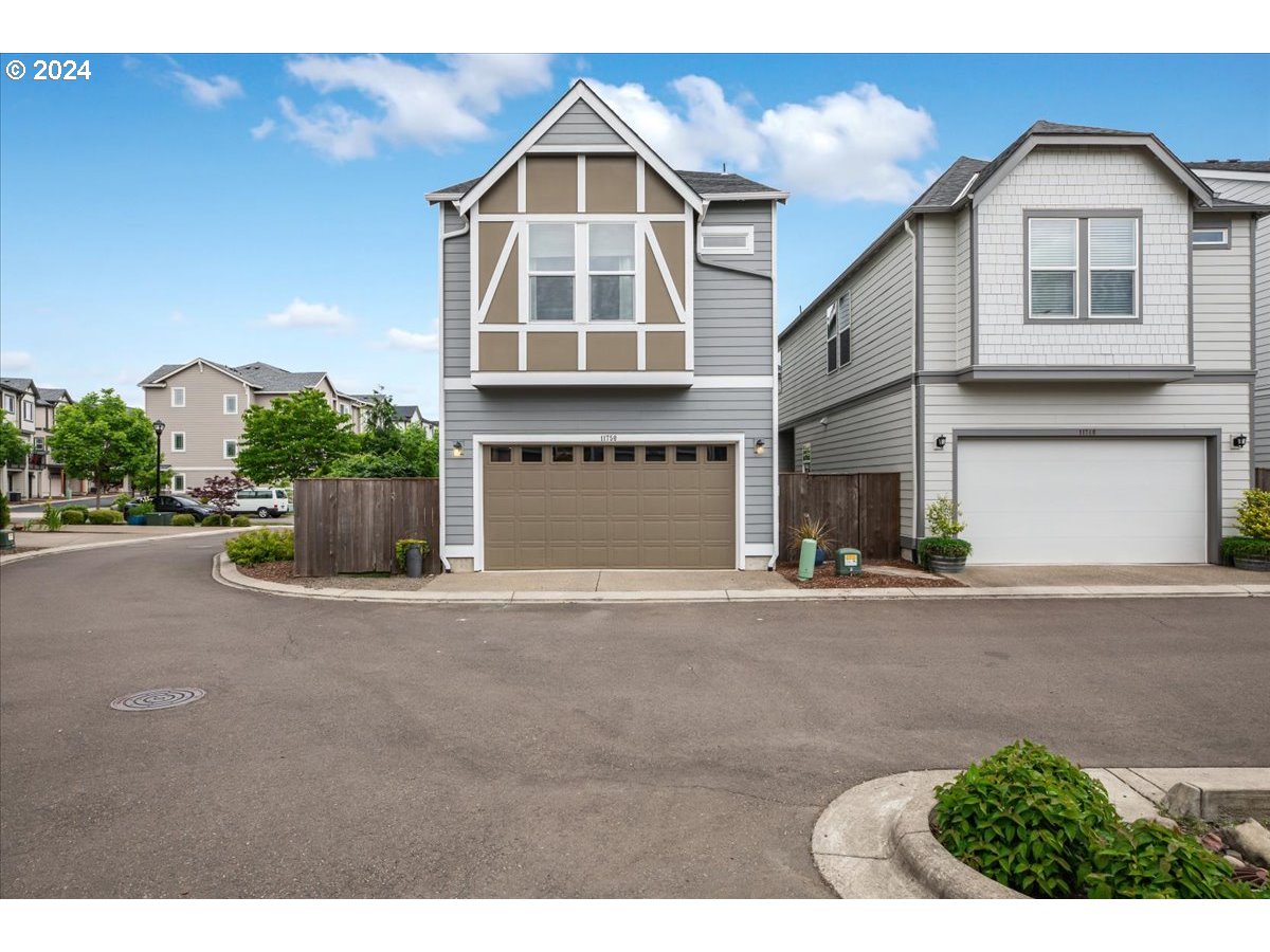 11750 SW VALENCIA LN