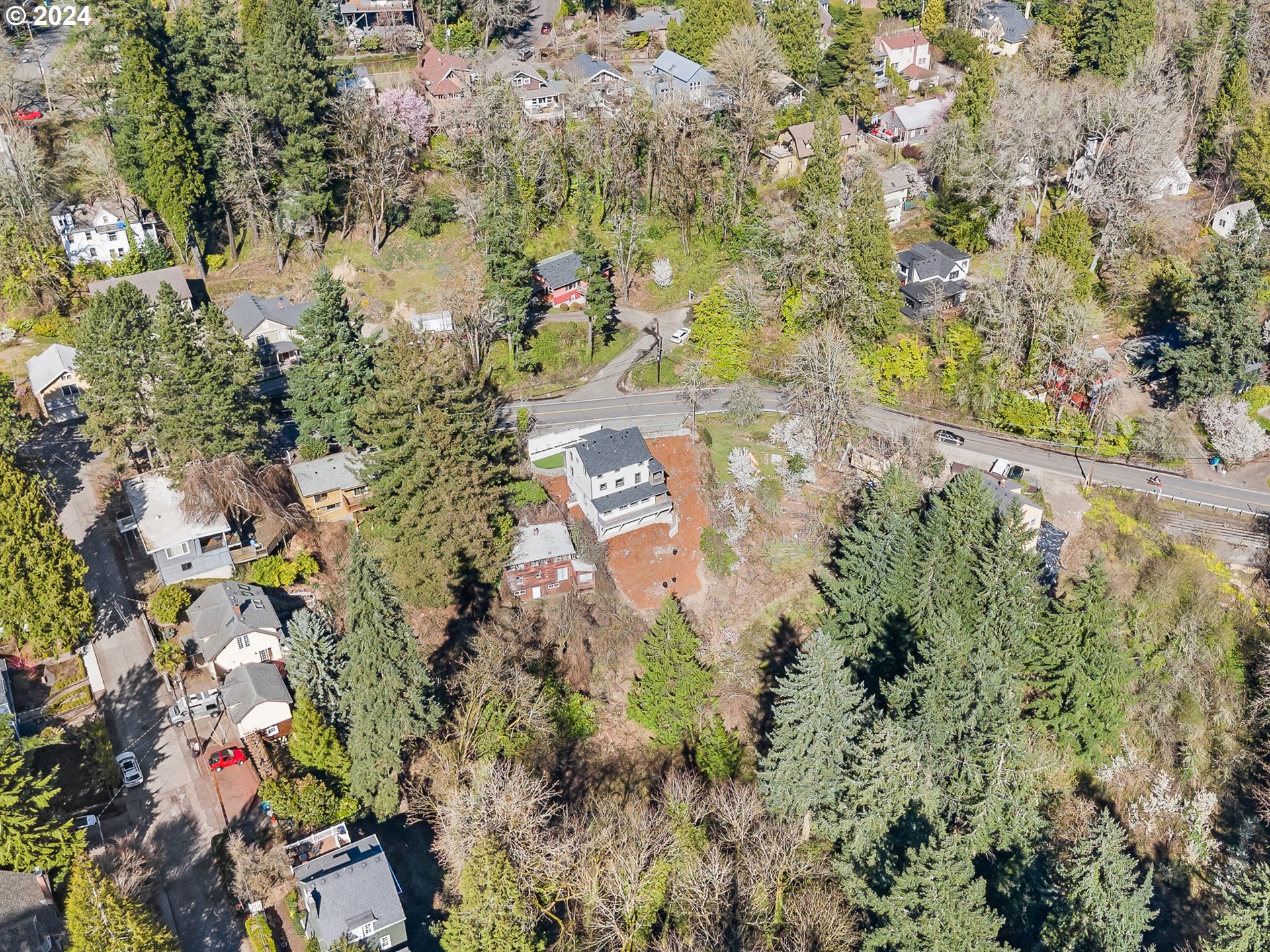 1440 SW BROADWAY DR, Portland