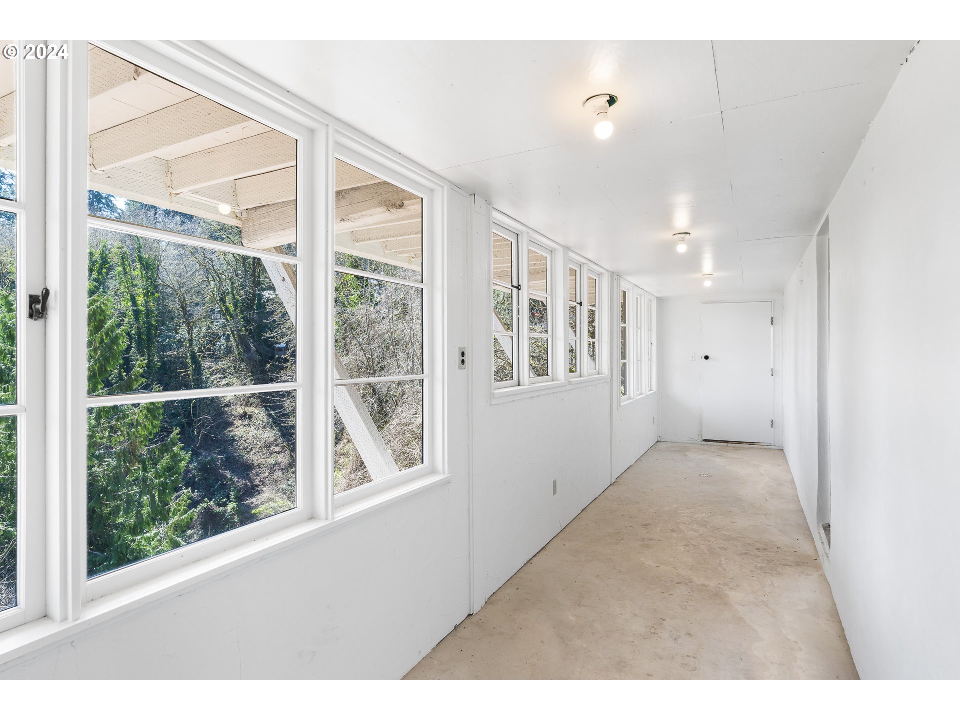 1440 SW BROADWAY DR, Portland