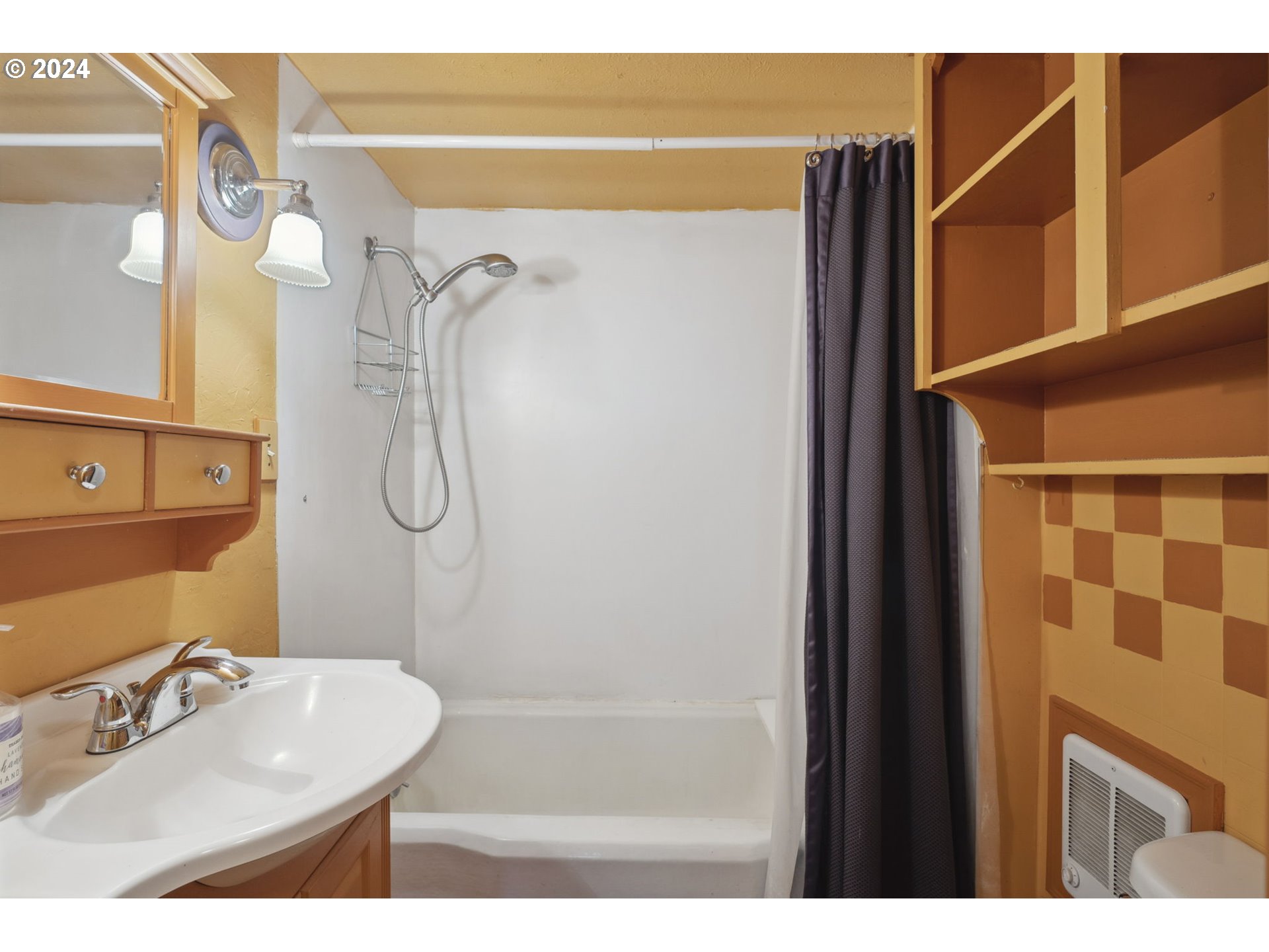 2829 SW SPRING GARDEN ST