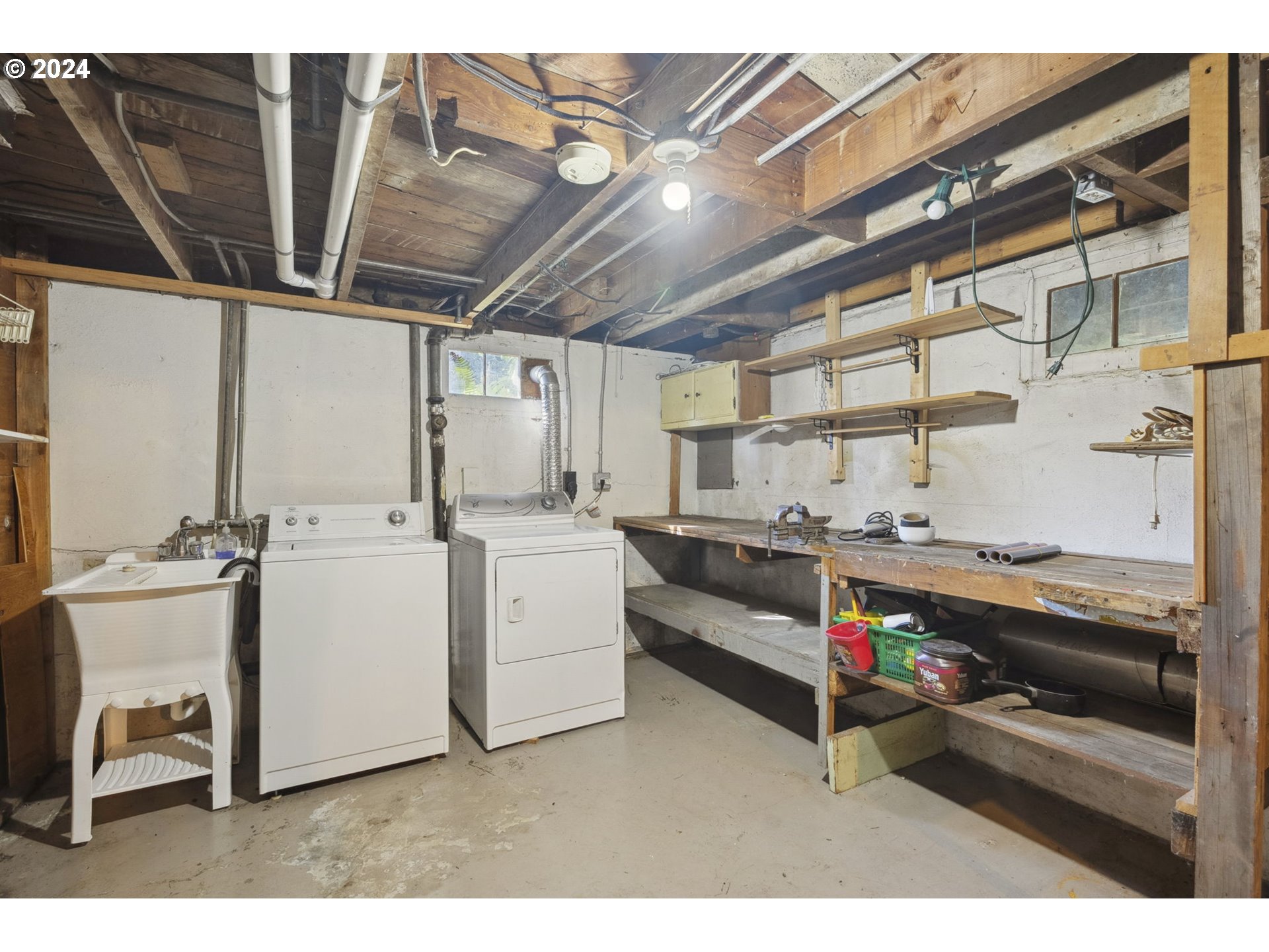 2829 SW SPRING GARDEN ST