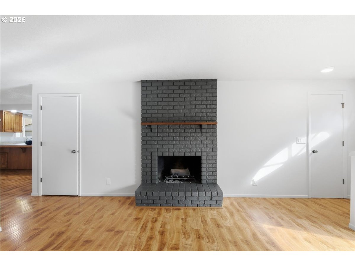 545 BALDWIN AVE NE