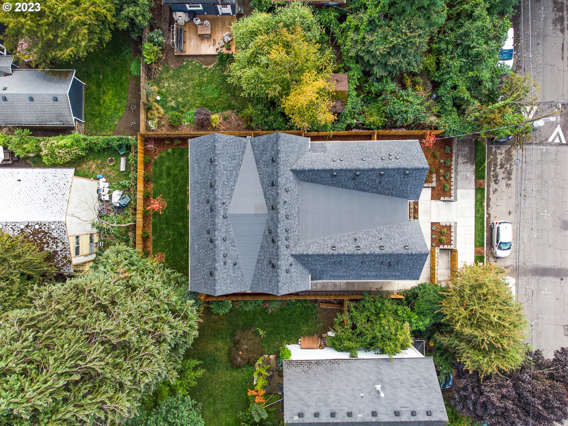 4132 NE Rodney AVE 2