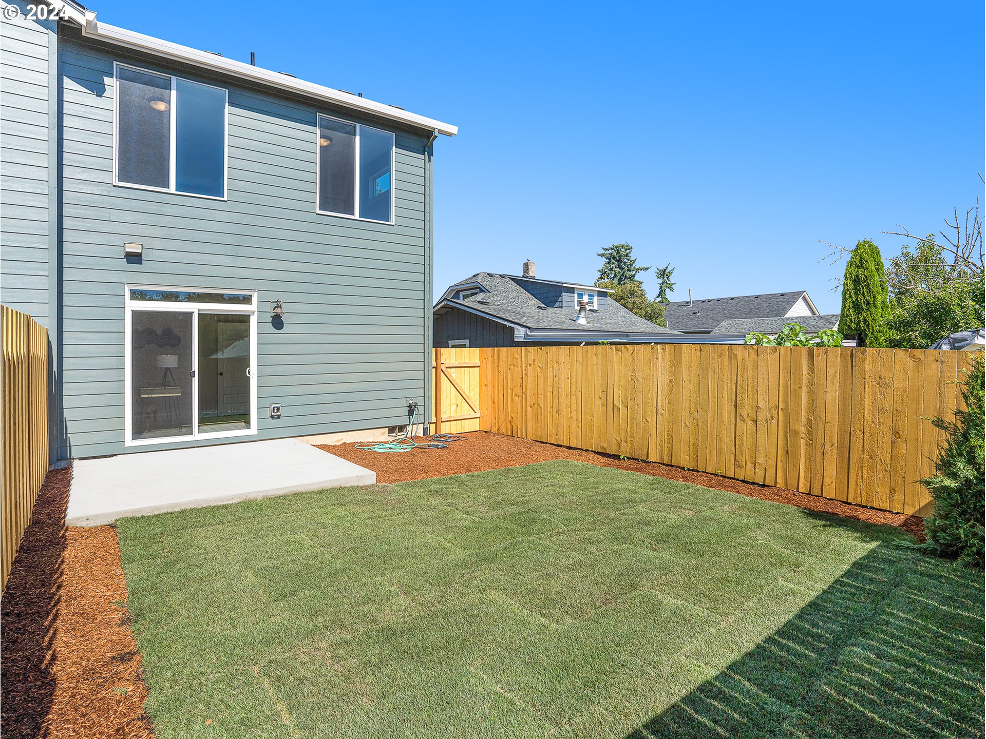 9550 N Allegheny AVE