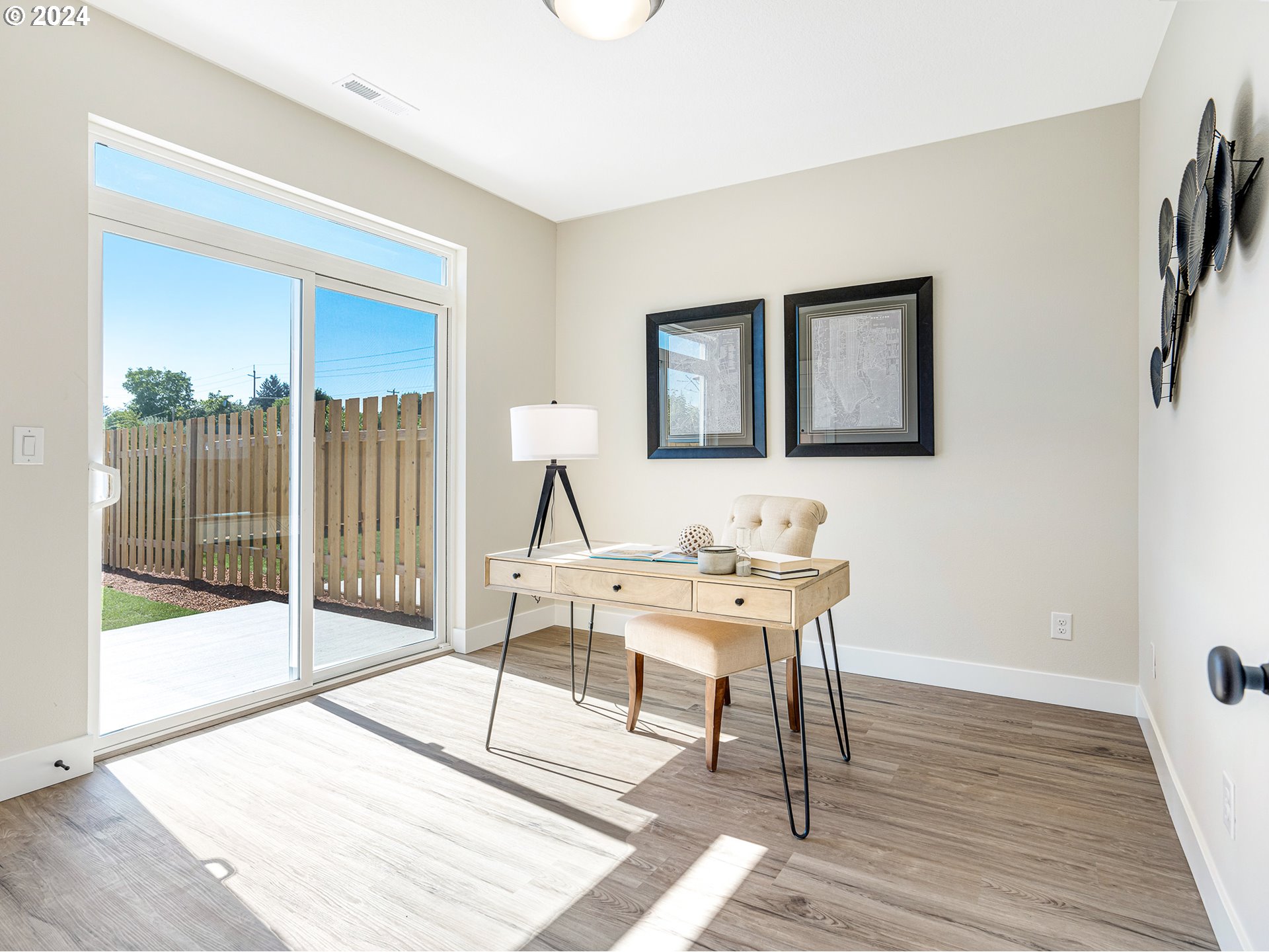 9550 N Allegheny AVE