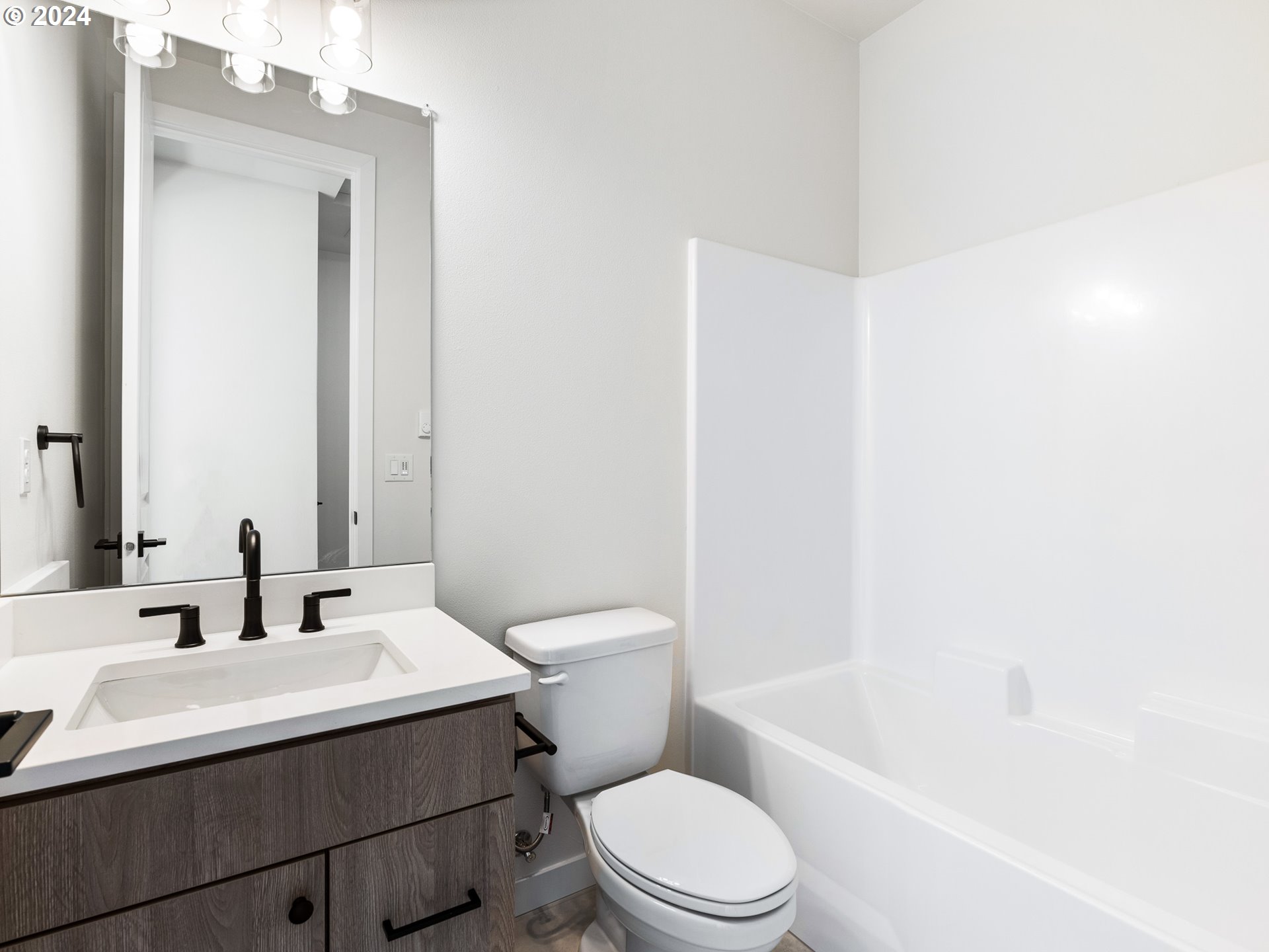 3564 NE Garfield AVE, Portland