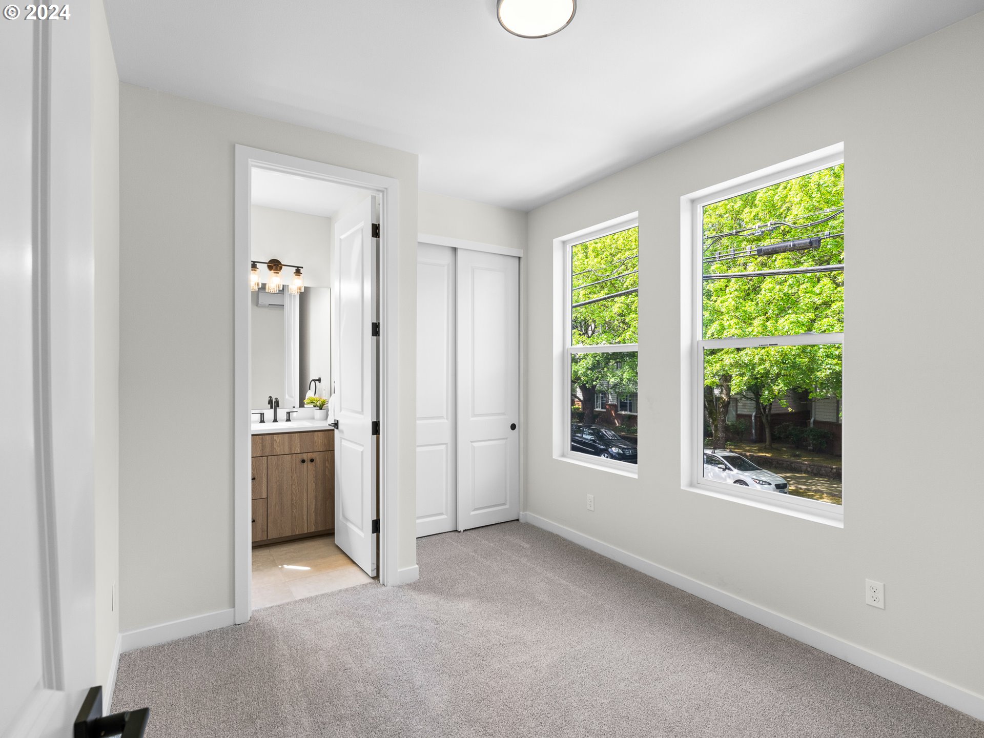 3564 NE Garfield AVE, Portland