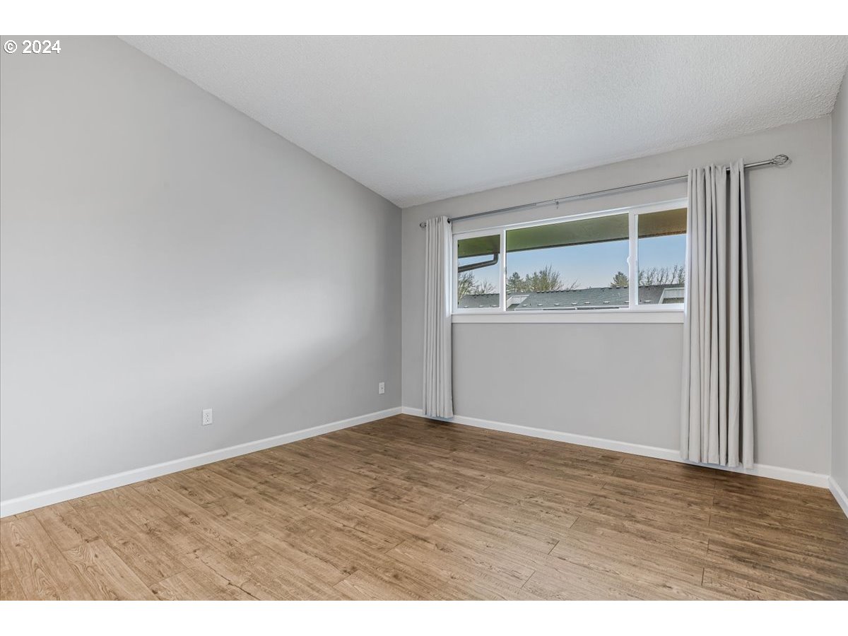 10090 SW BEAVERTON HILLSDALE HWY Unit: 24