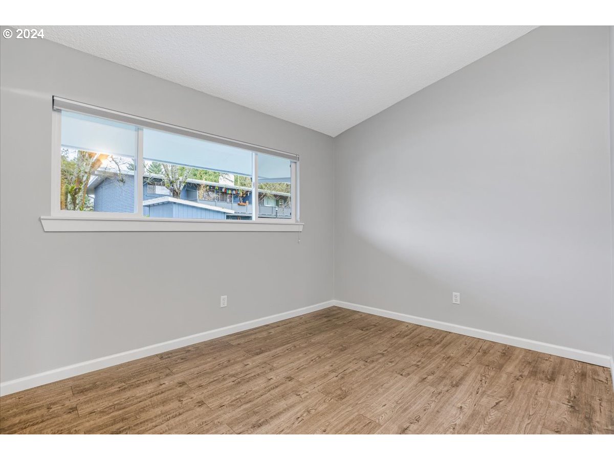 10090 SW BEAVERTON HILLSDALE HWY Unit: 24