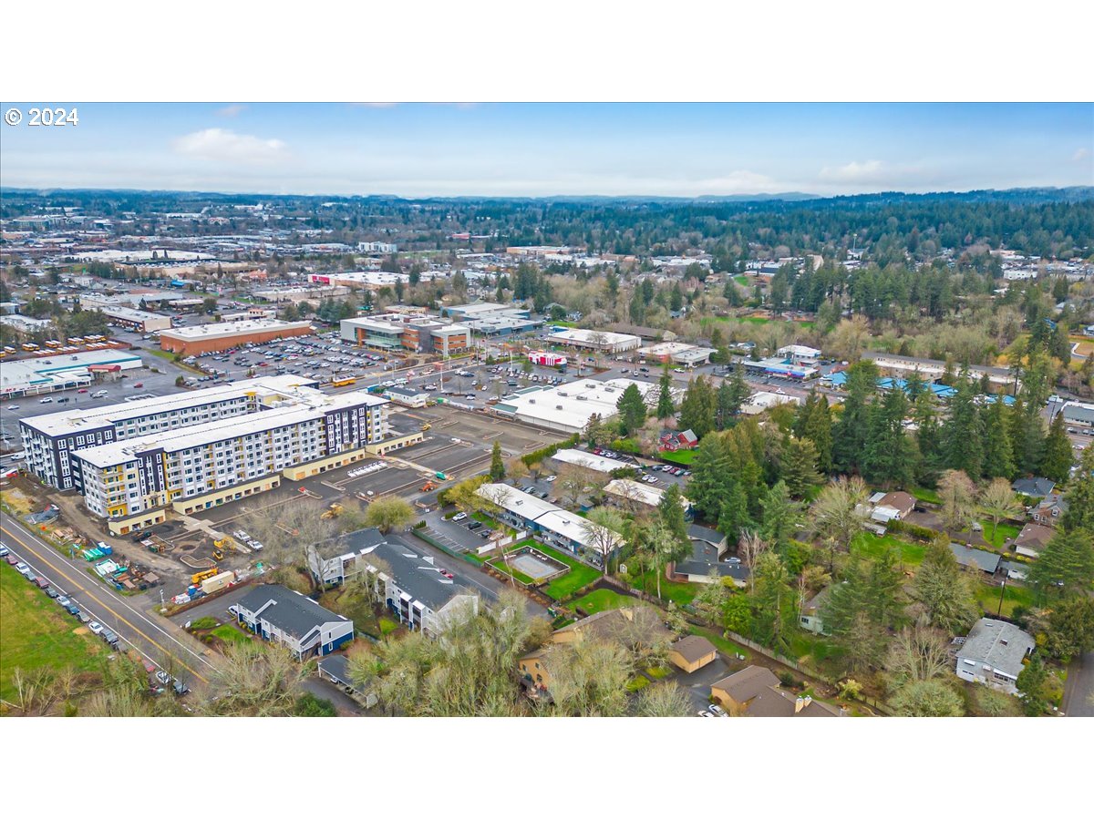 10090 SW BEAVERTON HILLSDALE HWY Unit: 24