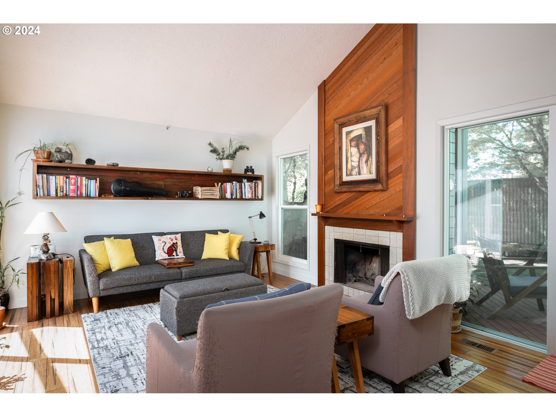 11372 SW LYNNVALE DR