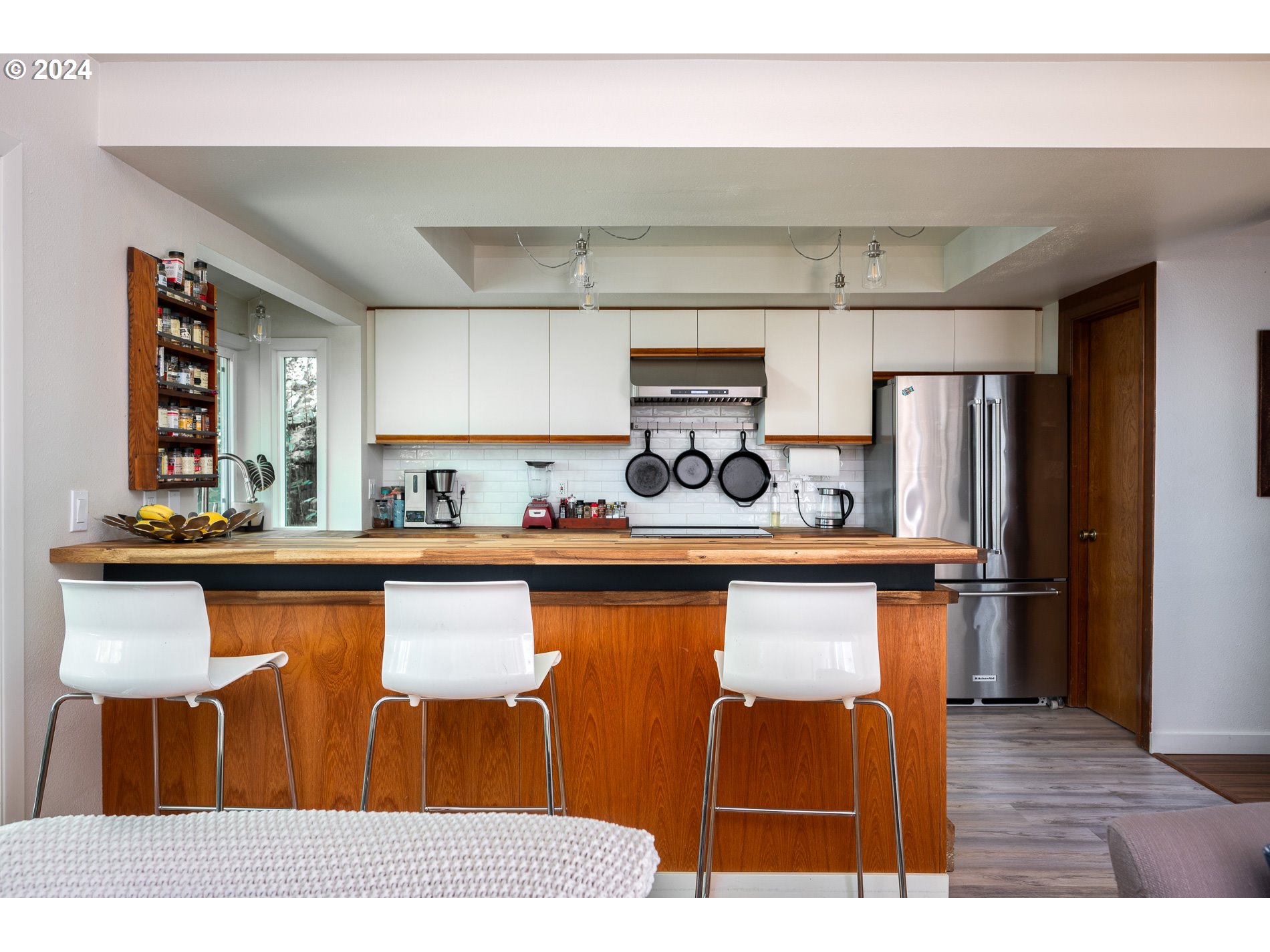 11372 SW LYNNVALE DR