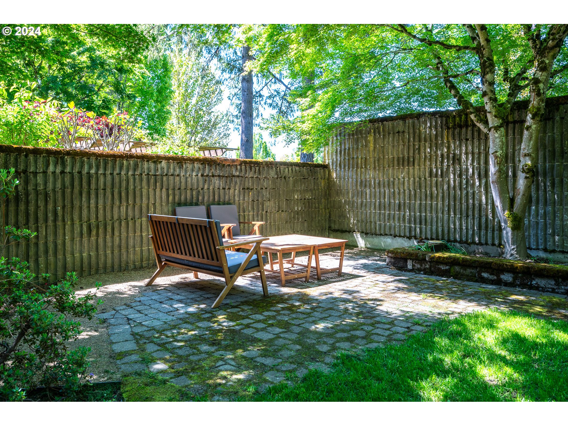 11372 SW LYNNVALE DR