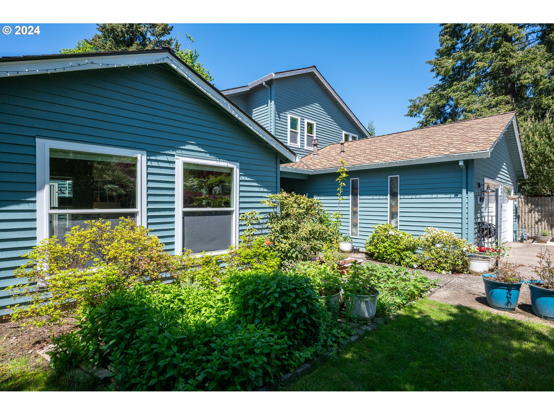 11372 SW LYNNVALE DR