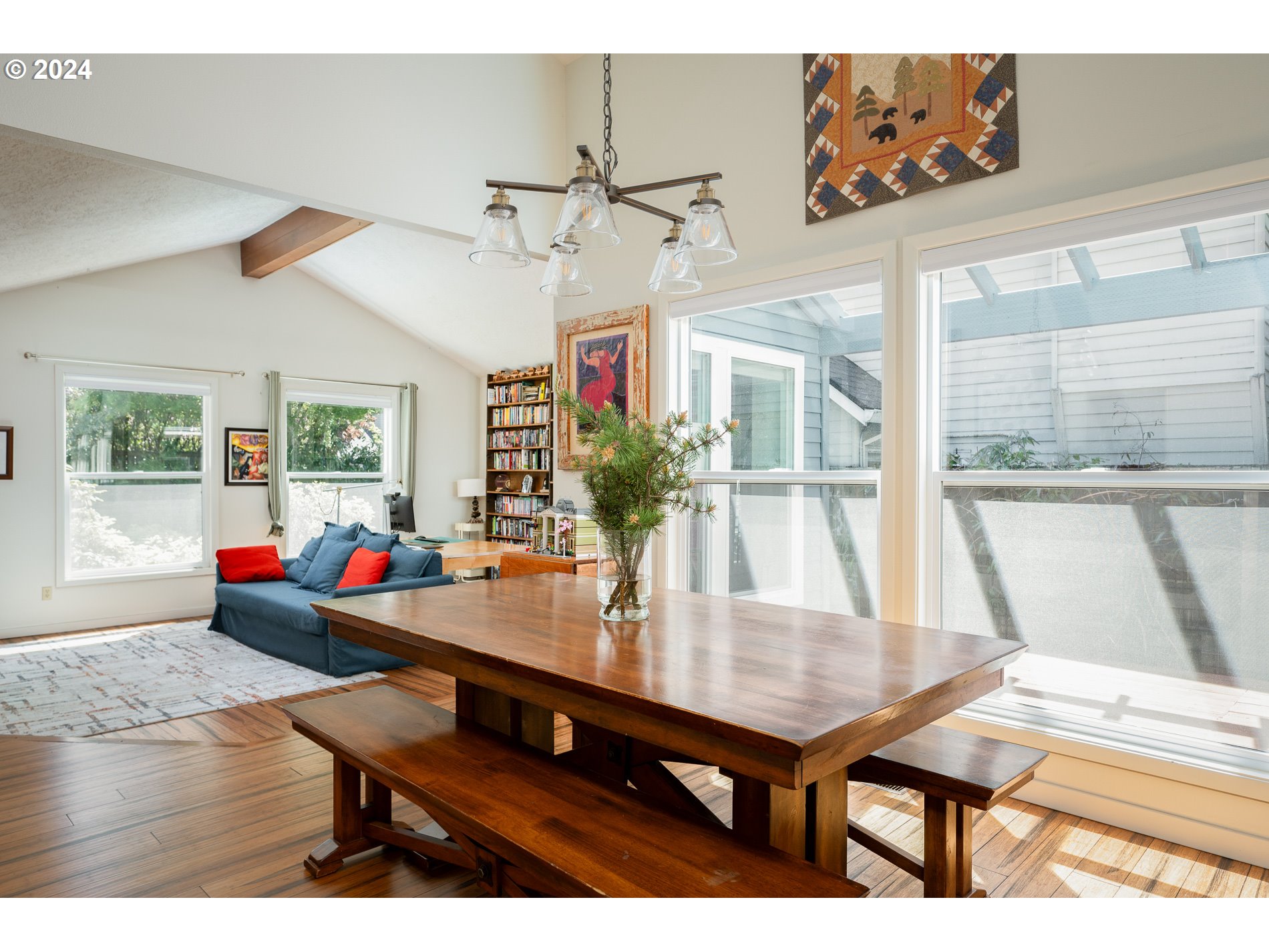 11372 SW LYNNVALE DR