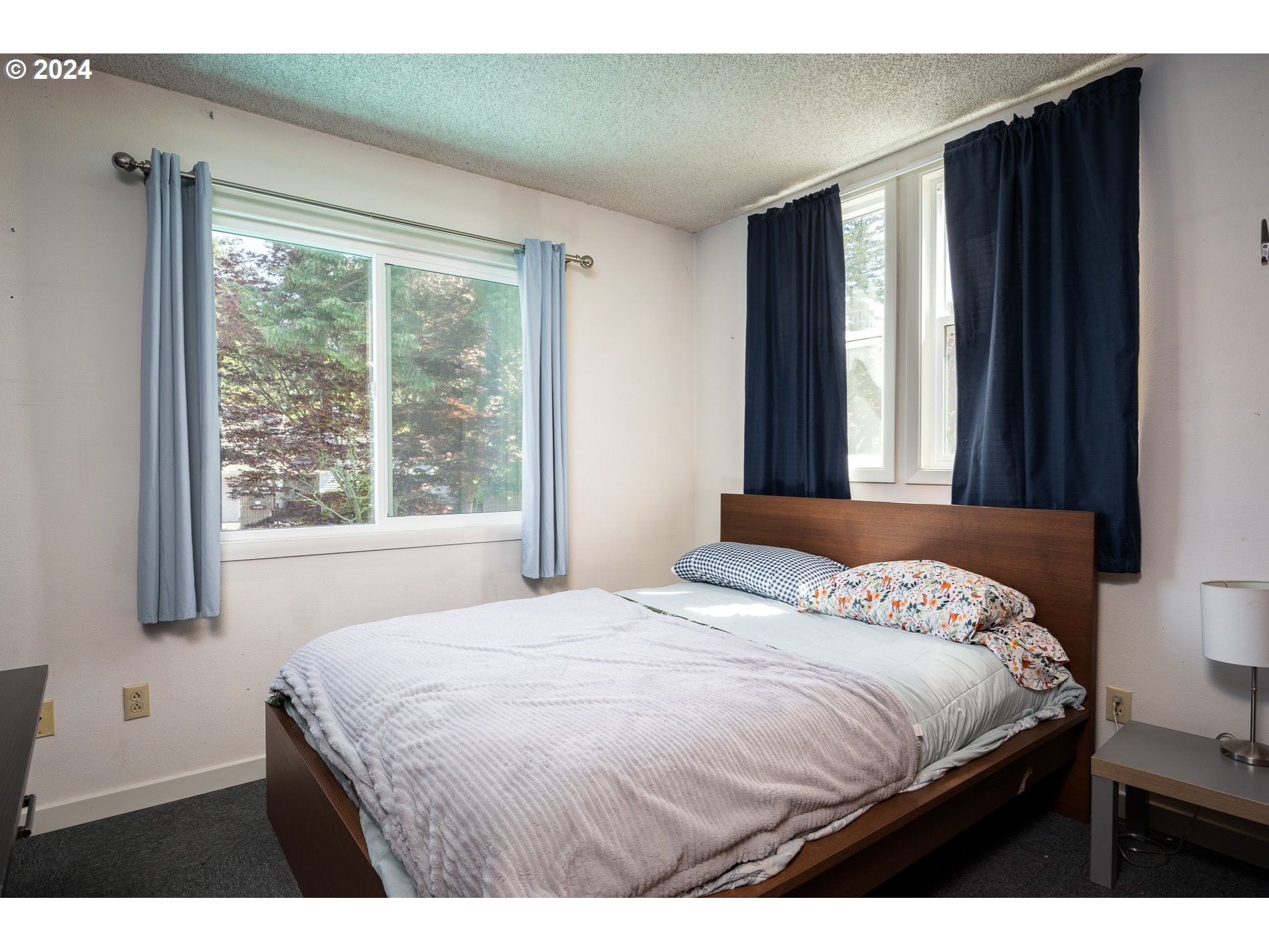 11372 SW LYNNVALE DR