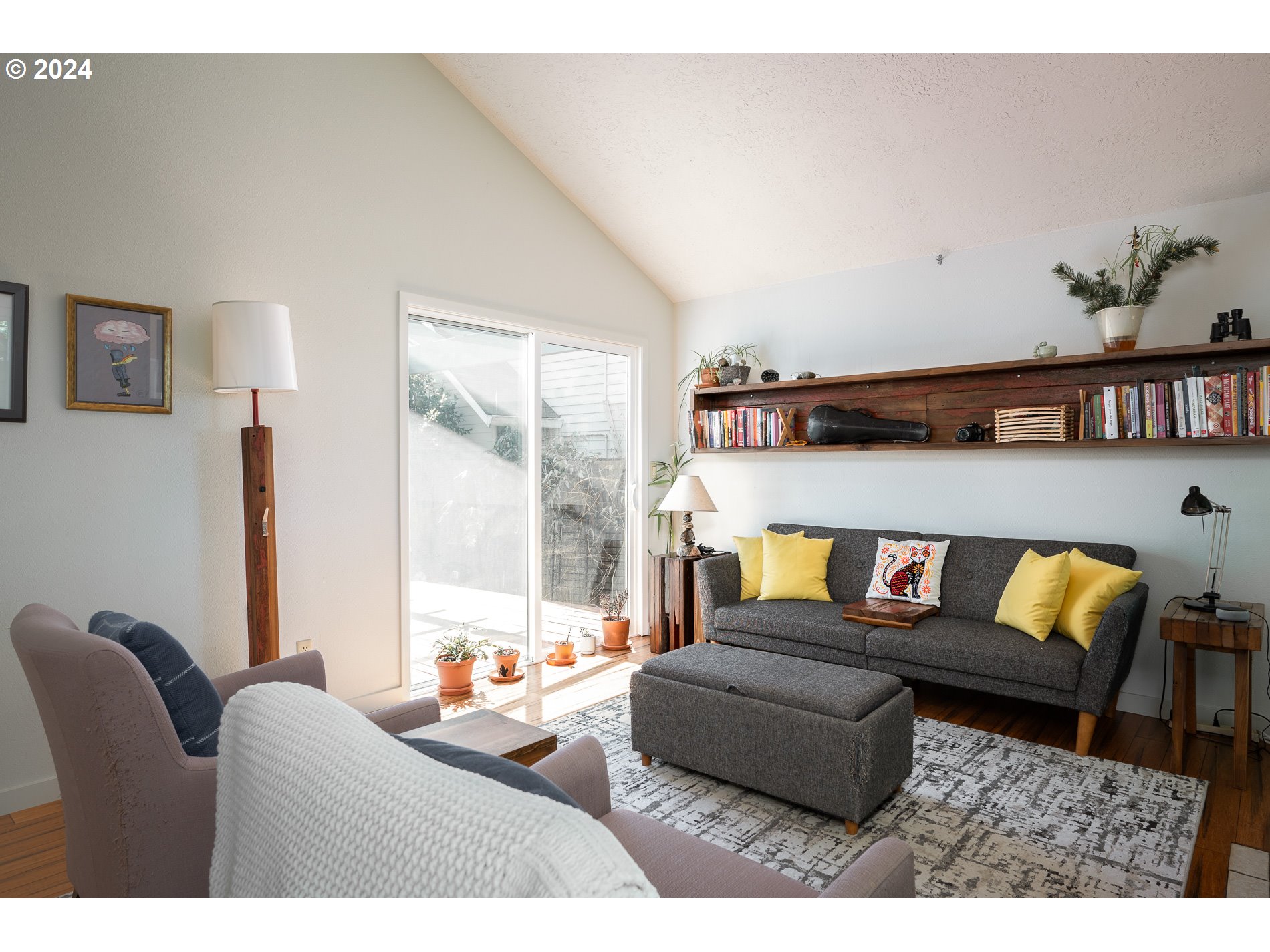 11372 SW LYNNVALE DR