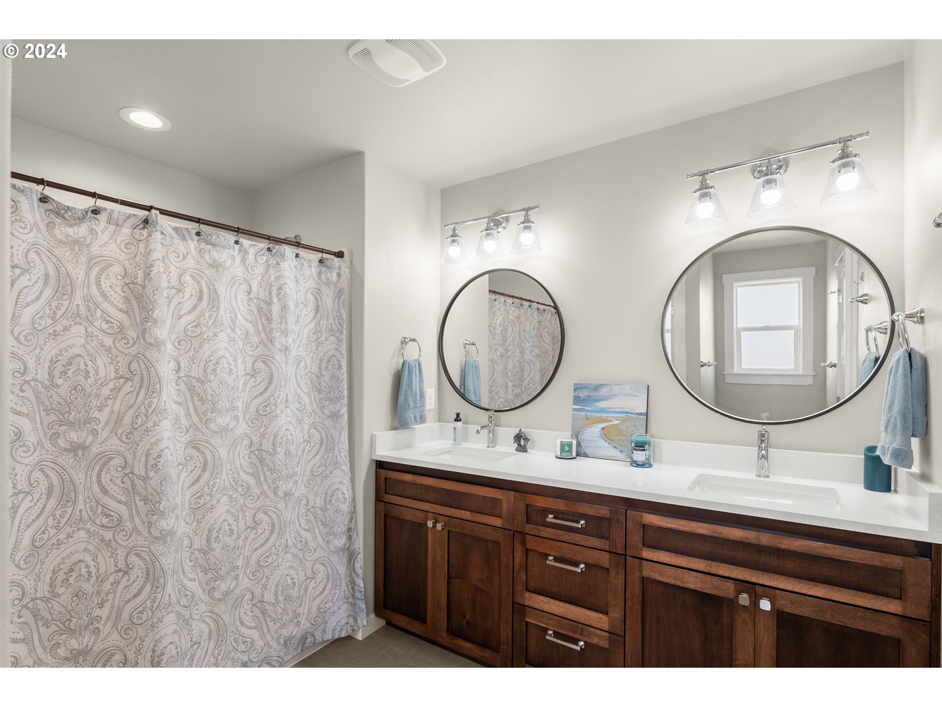 1776 SE JONATHAN AVE