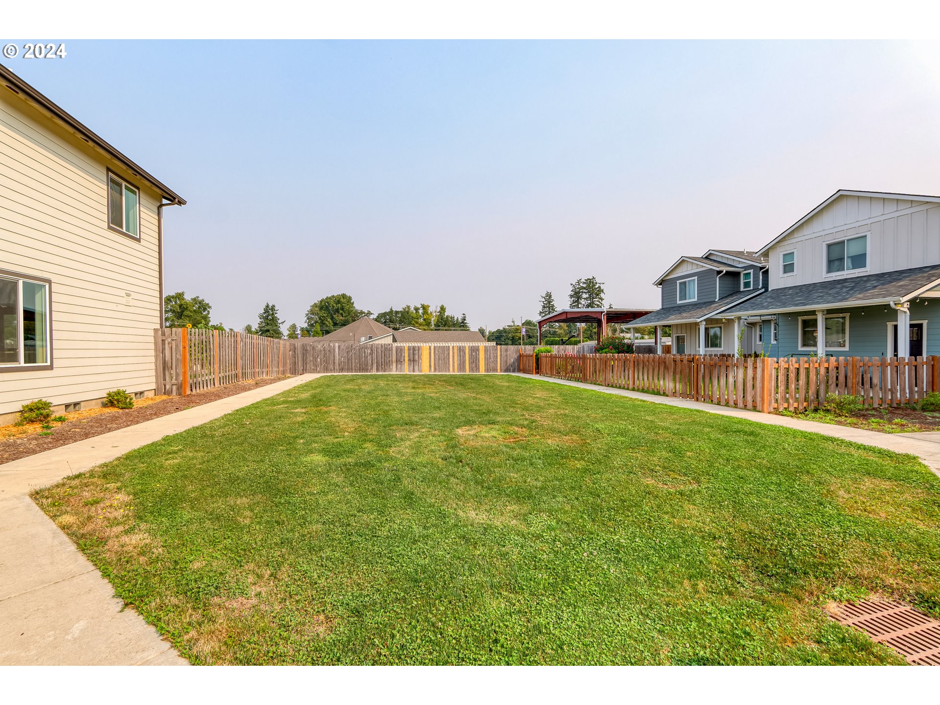 1776 SE JONATHAN AVE