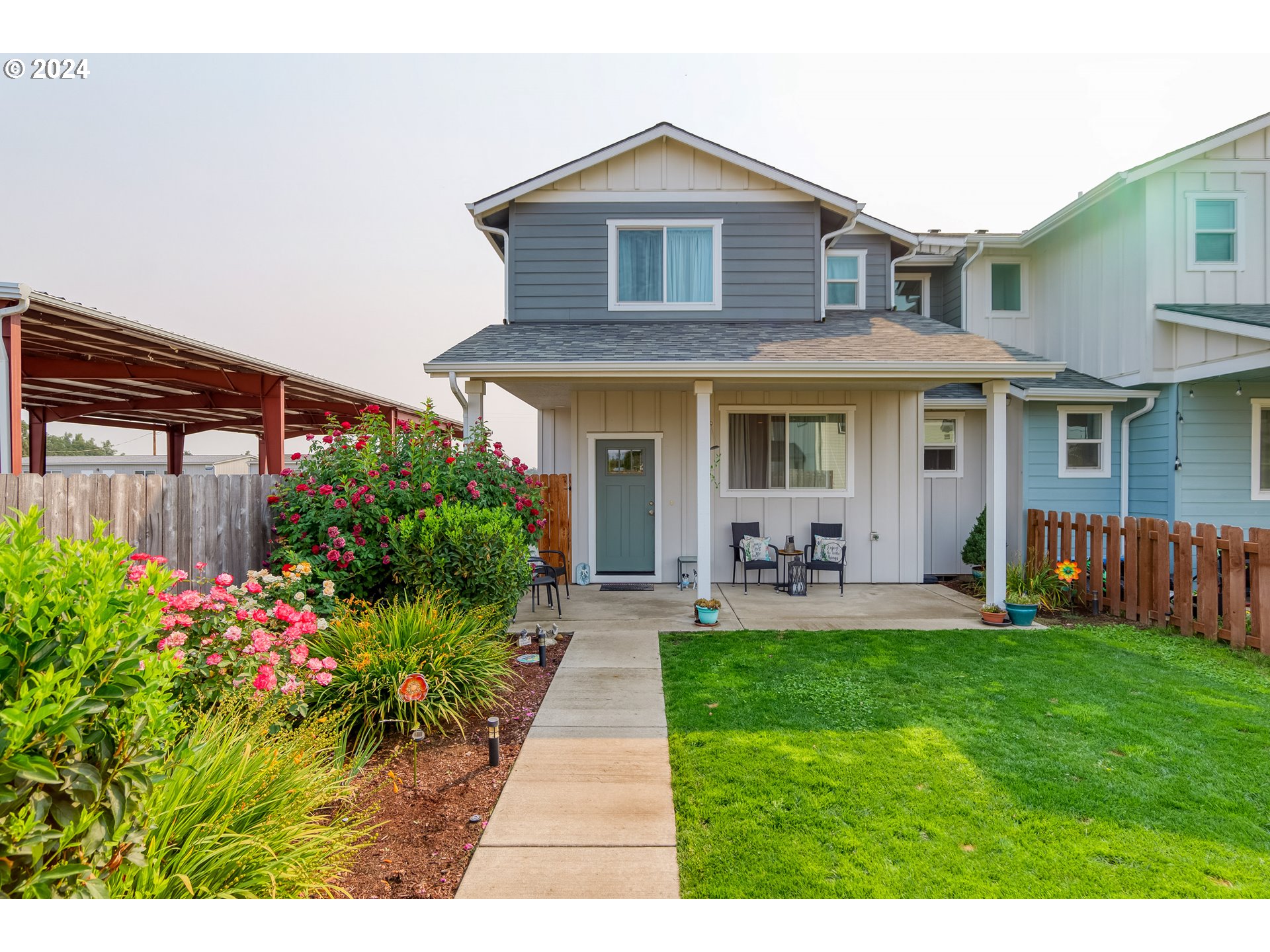 1776 SE JONATHAN AVE