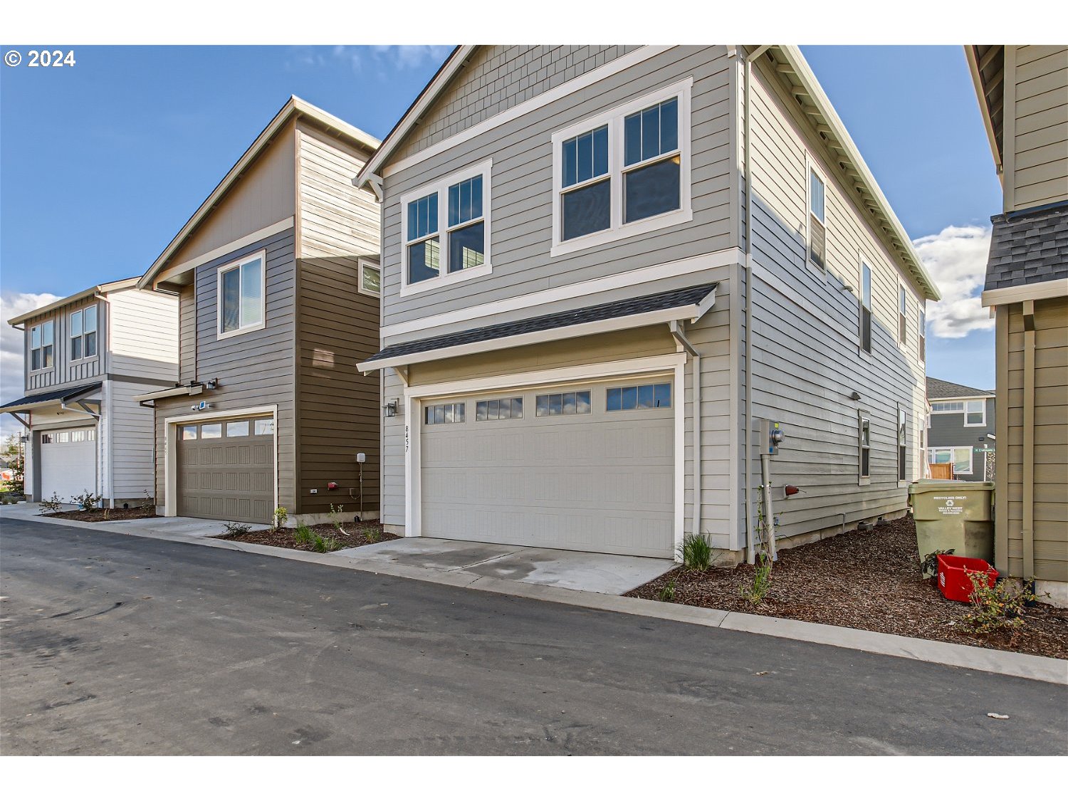 8457 SE CRABAPPLE ST