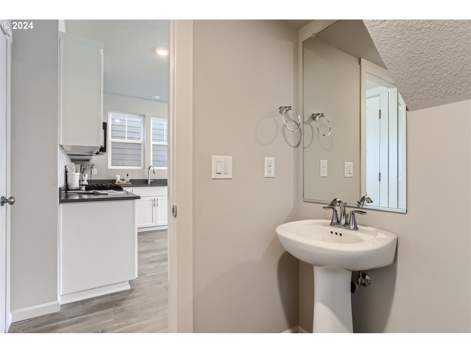 8457 SE CRABAPPLE ST