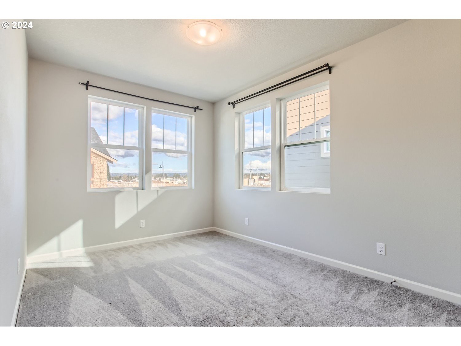 8457 SE CRABAPPLE ST