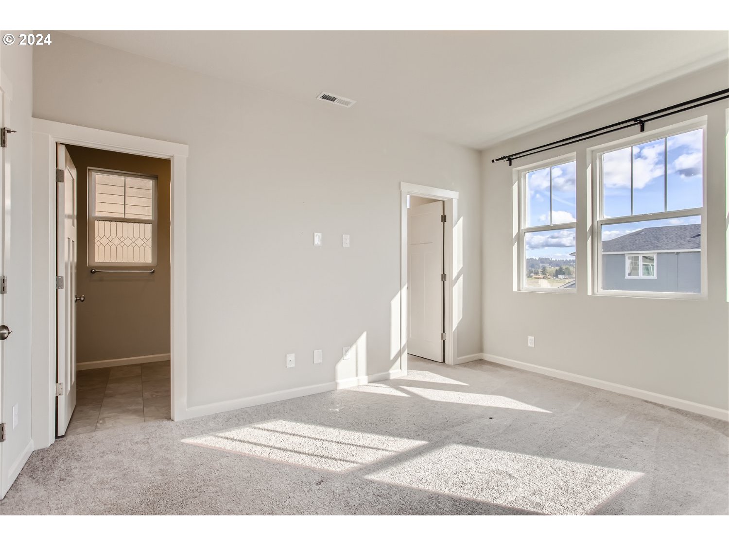 8457 SE CRABAPPLE ST