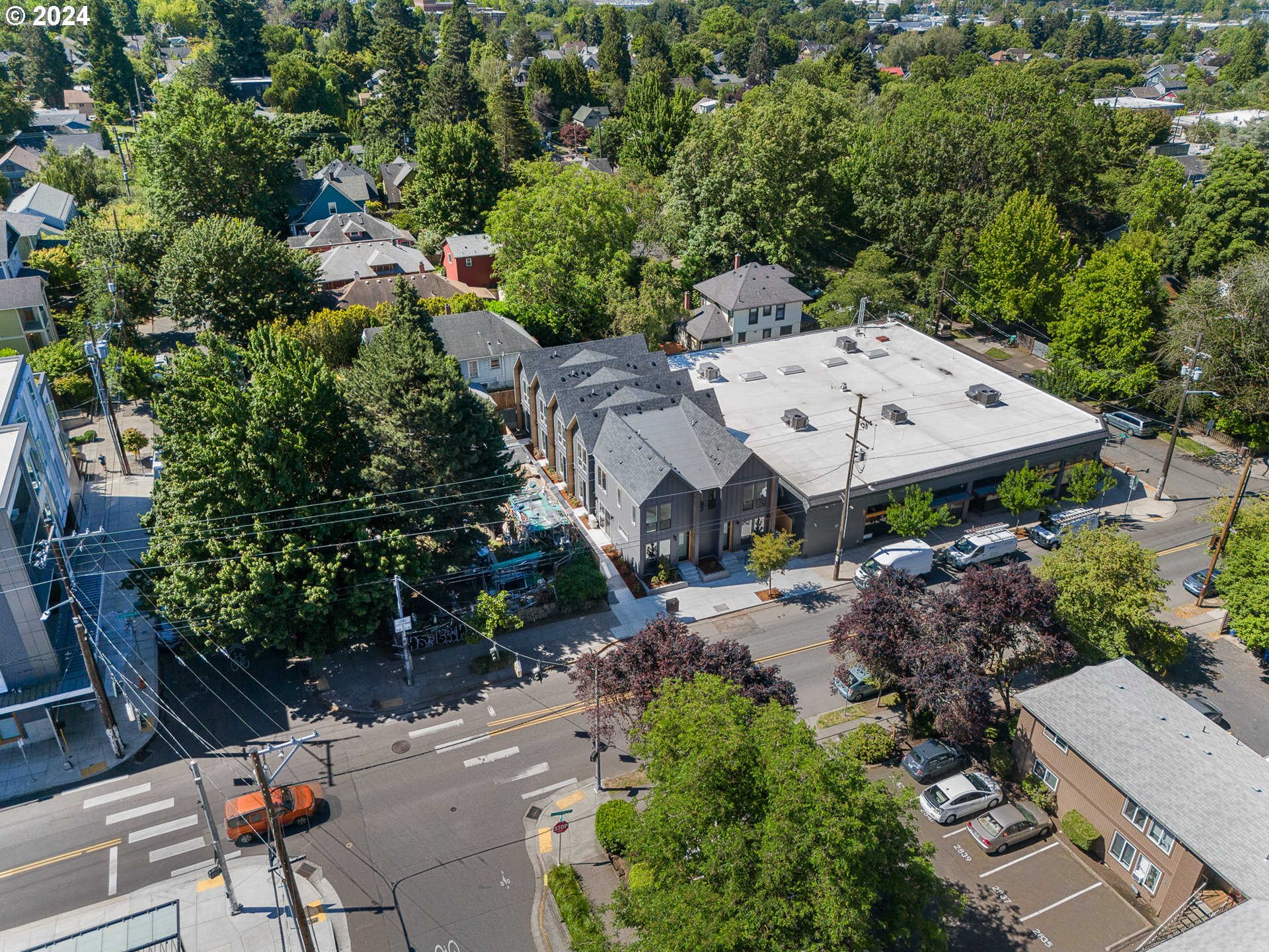 2834 SE Division ST 3