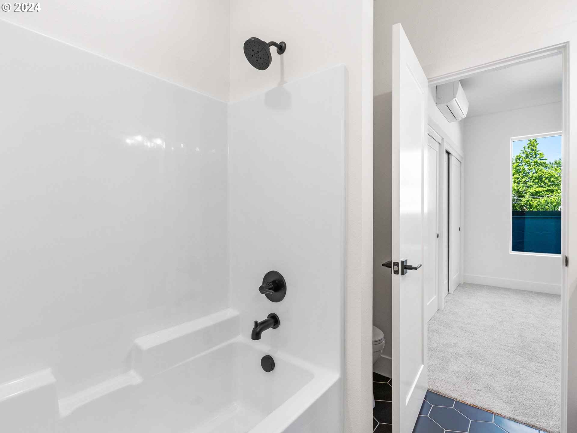 2834 SE Division ST 3