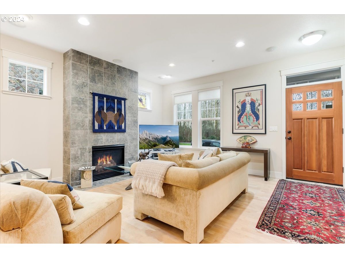 28677 SW COSTA CIR E